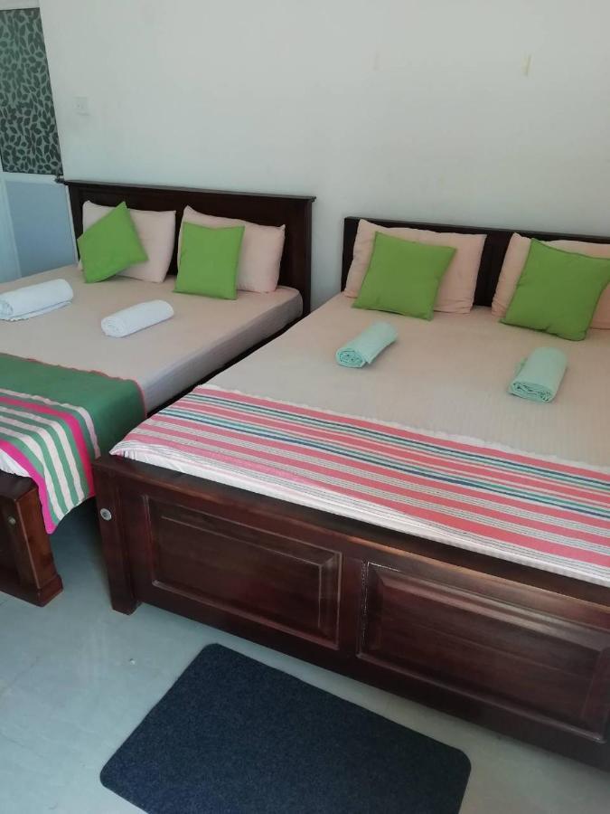Reshani Guest House Негомбо Екстер'єр фото