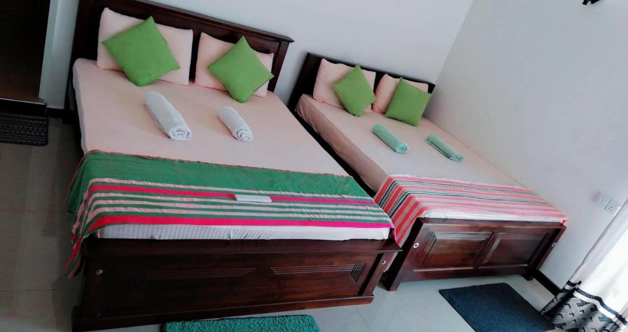 Reshani Guest House Негомбо Екстер'єр фото