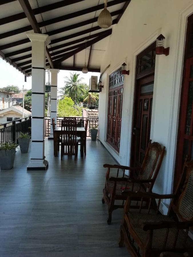 Reshani Guest House Негомбо Екстер'єр фото