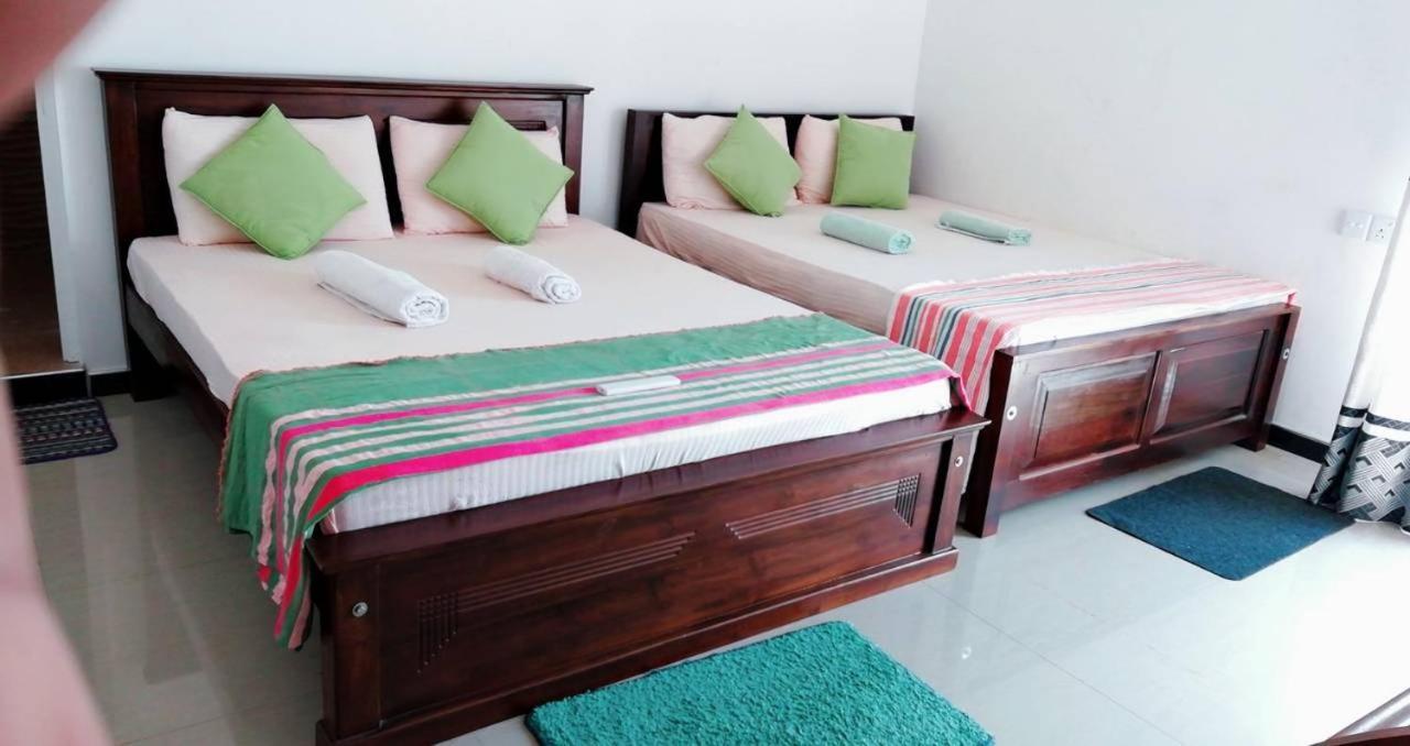 Reshani Guest House Негомбо Екстер'єр фото